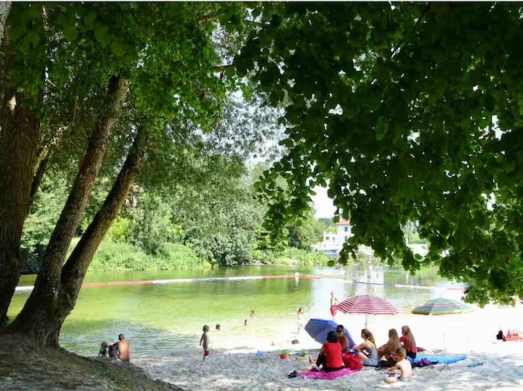 Ile De Malvy Villa Saint-Simeux Екстериор снимка