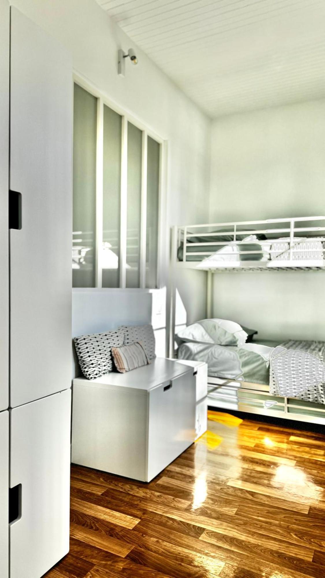 Ile De Malvy Villa Saint-Simeux Екстериор снимка
