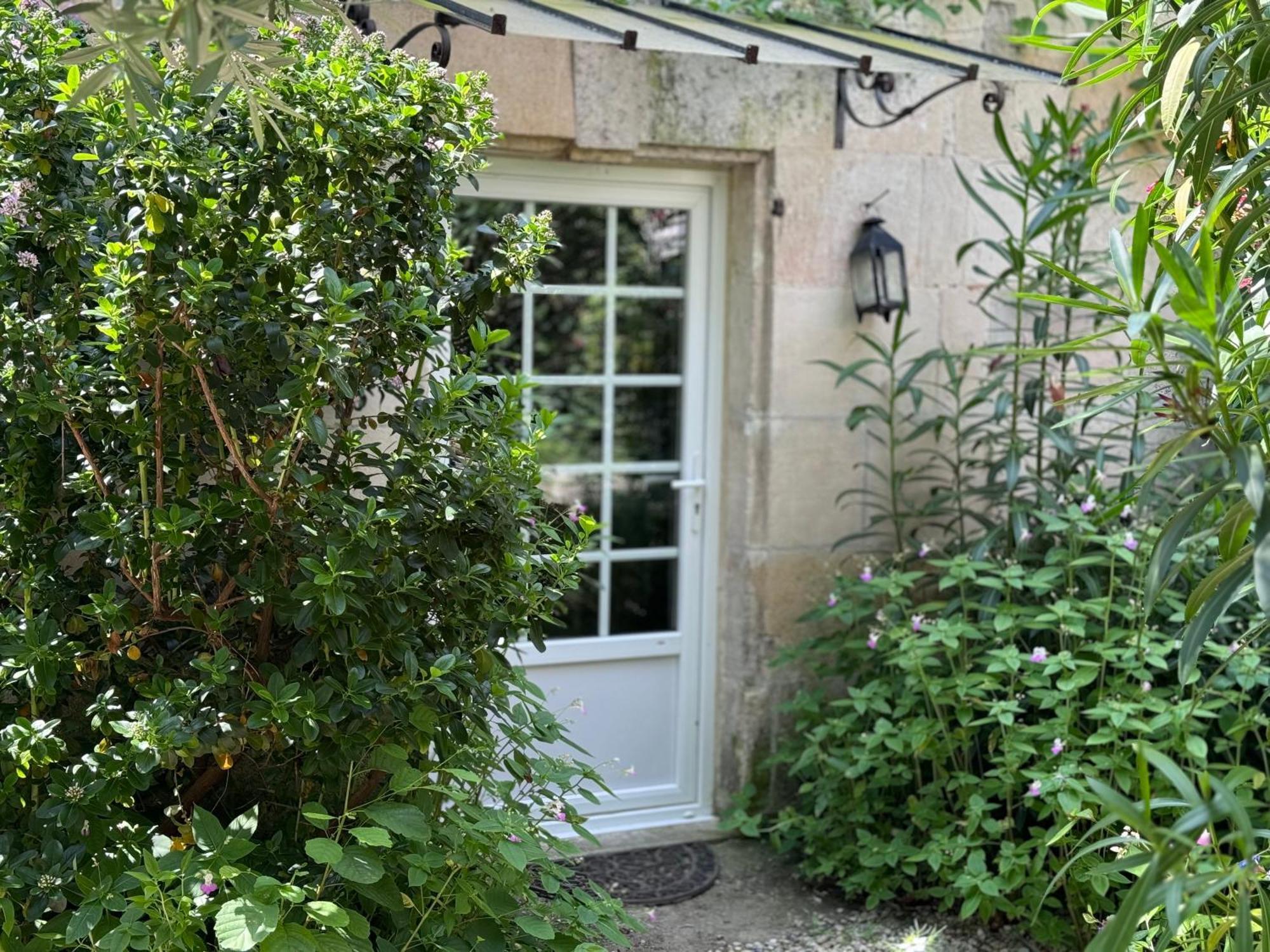 Ile De Malvy Villa Saint-Simeux Екстериор снимка
